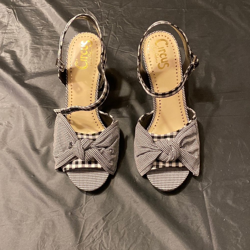 Circus by Sam Edelman sandals